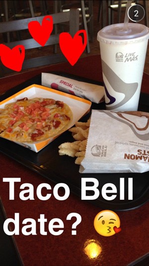 Source: Taco Bell Snapchat profile: https://www.snapdex.com/TacoBell/media/snaps/184